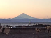 弘法浜からの富士山（2020.3.25）